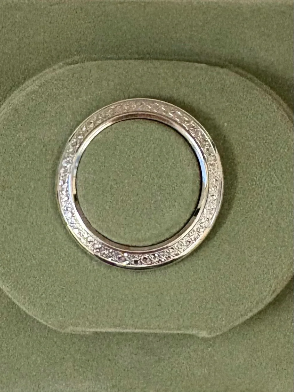 Gucci Silver Diamond Cut Bezel for Vintage Gucci Bezel Watch